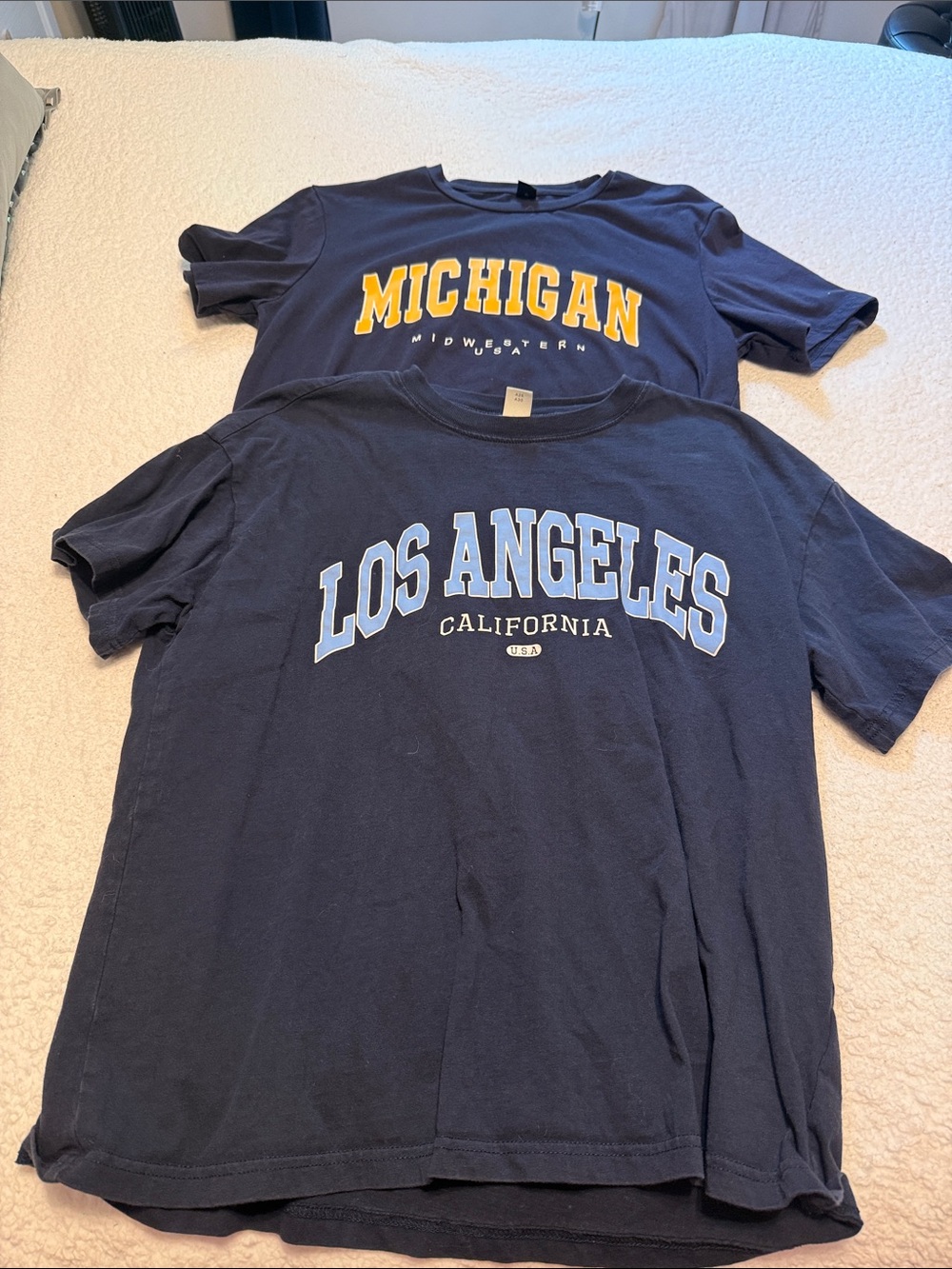 Los Angeles California Navy Graphic Tee